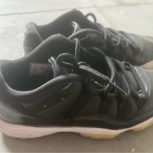 Jordan Black and White Men's Shoes